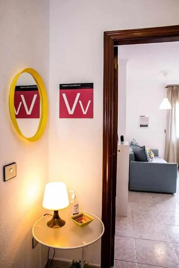 Apartamento Confortable vivienda vacacional en La Laguna a 5 MIN tranvía y WiFi