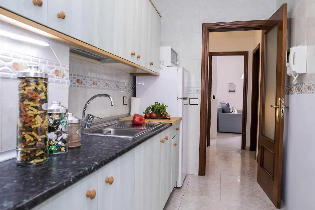 Апартаменты Confortable Vivienda En La Laguna A 5 Min Tranvia 0*, Сан-Кристобаль-де-Ла-Лагуна