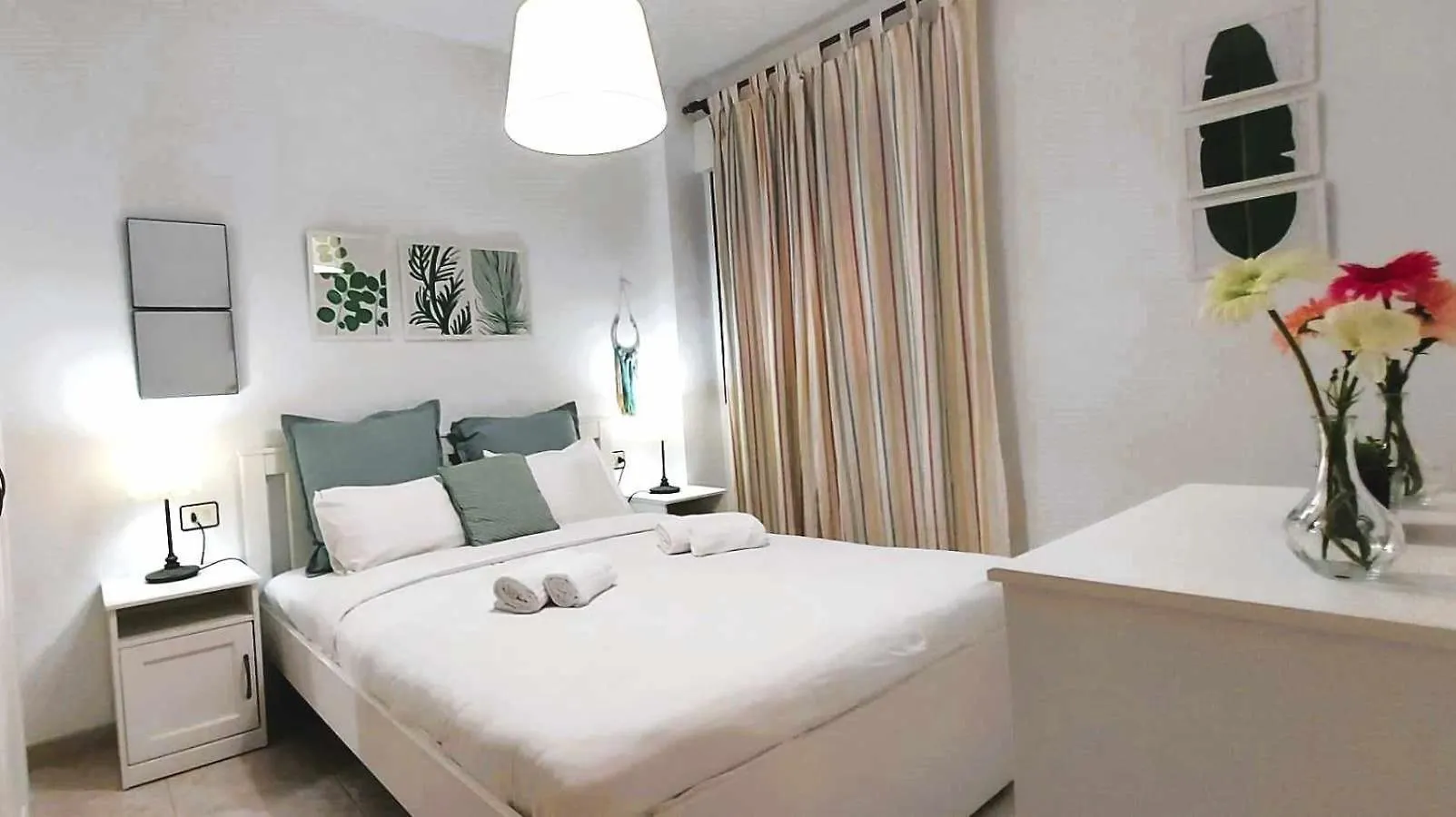 Apartamento Confortable vivienda vacacional en La Laguna a 5 MIN tranvía y WiFi